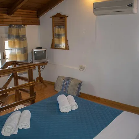Marilis Argostoli (Kefalonia)